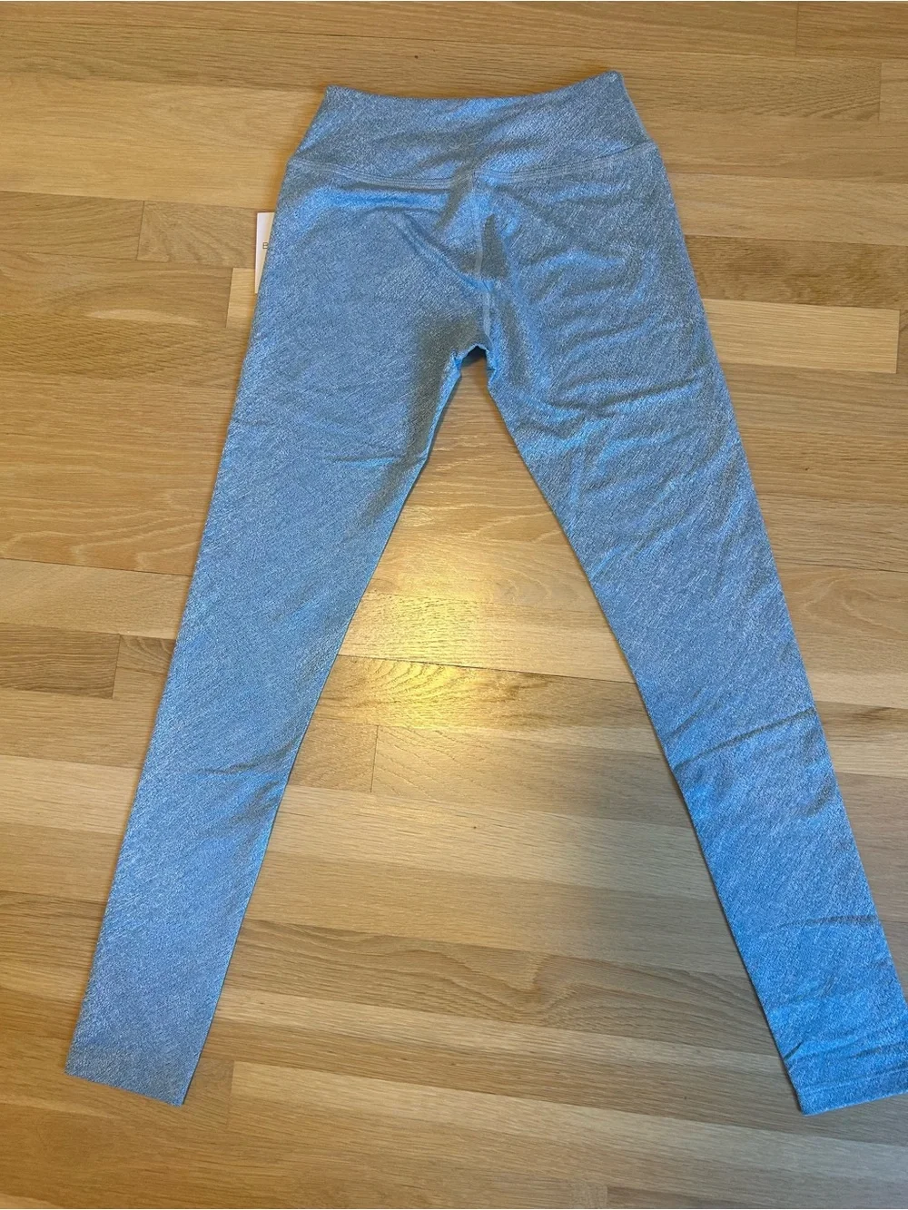 NWT Beyond Yoga Light Blue Space Dye Leggings